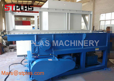 PP PE Lump Pipe Film Plastic Shredder Machine With Single Shaft Design
