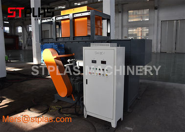 Industrial Single Shaft Plastic Shredder Machine For Wood Pallet Recycling
