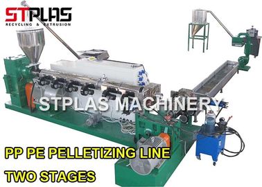 200-300kg / h Loại mì HDPE Máy tái chế nhựa tái chế Dây chuyền đóng gói cho chai dầu gội sữa