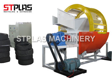 Car / Truck Waste Tyre Shredding Machine For Rubber Recycling High Efficient