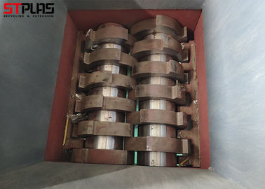 OEM 1000kg/h Plastic Film Shredder Machine D2 Blades Two Shaft Shredder